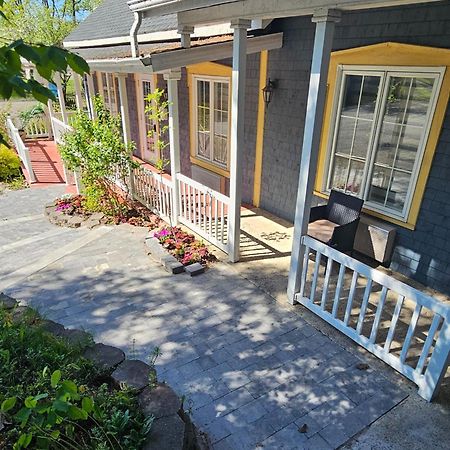 Hotel Fleurs Karaibes Saint-Alexandre-de-Kamouraska Eksteriør bilde
