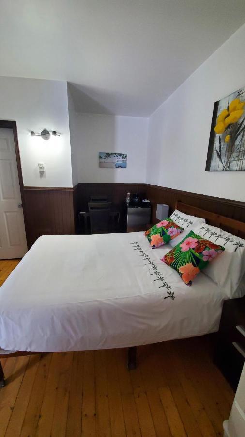 Hotel Fleurs Karaibes Saint-Alexandre-de-Kamouraska Eksteriør bilde