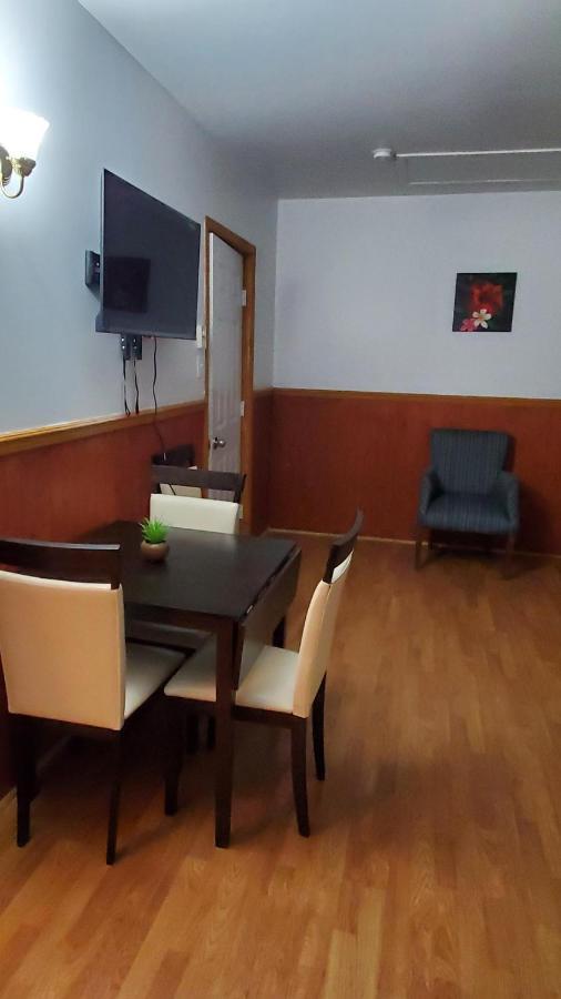 Hotel Fleurs Karaibes Saint-Alexandre-de-Kamouraska Eksteriør bilde