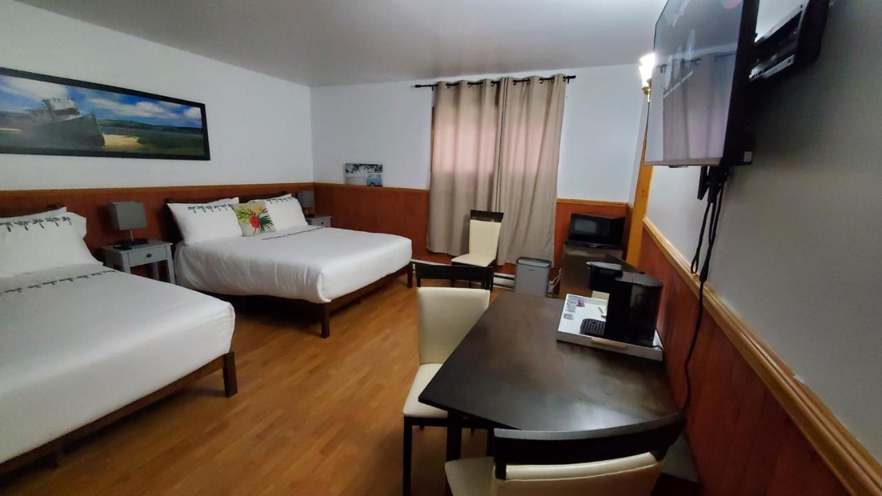 Hotel Fleurs Karaibes Saint-Alexandre-de-Kamouraska Eksteriør bilde