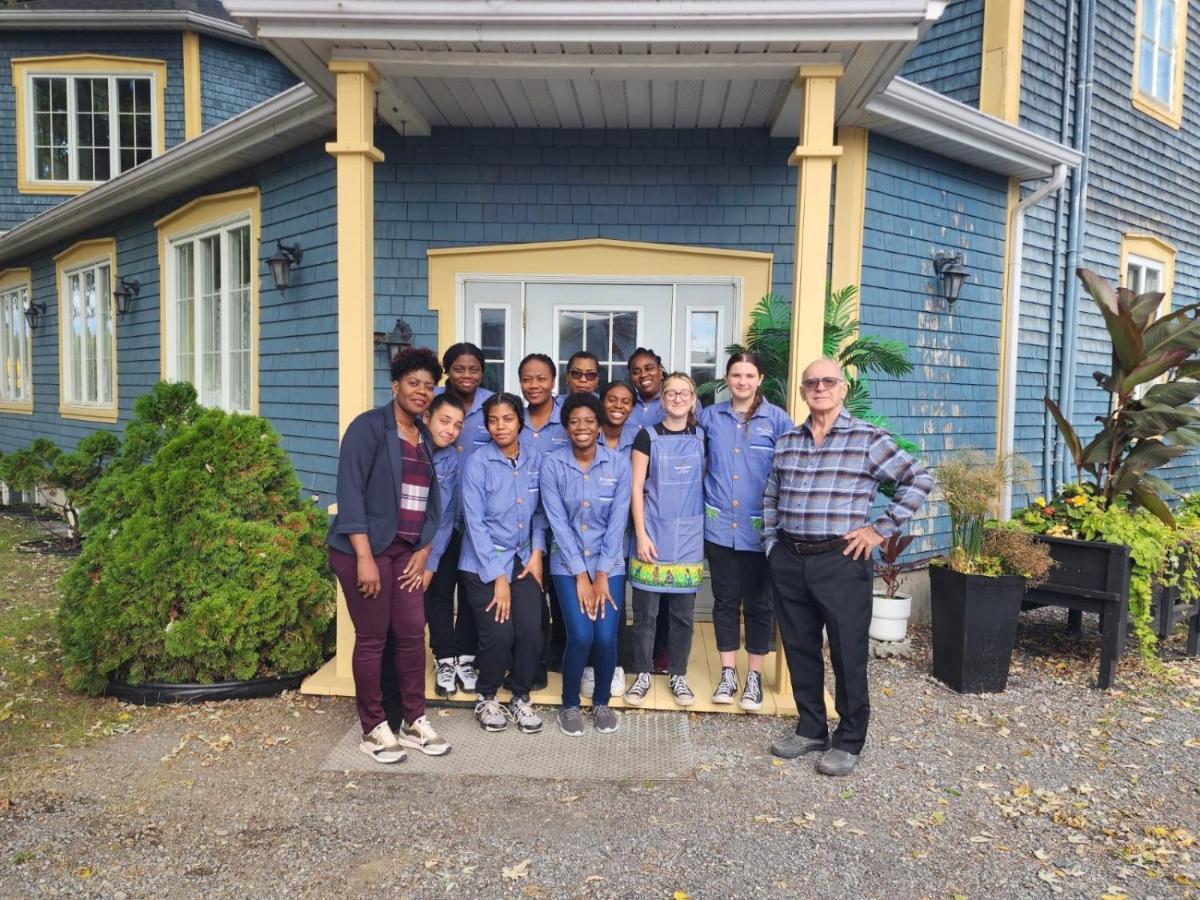 Hotel Fleurs Karaibes Saint-Alexandre-de-Kamouraska Eksteriør bilde